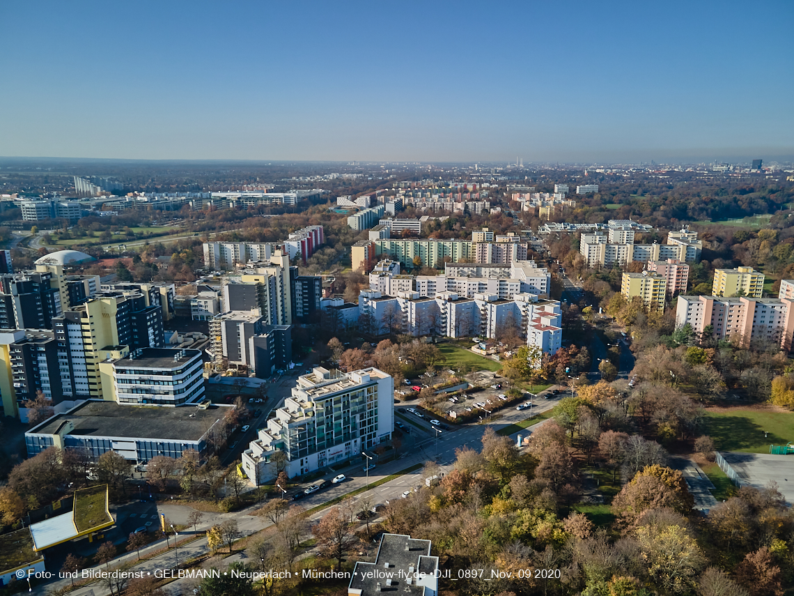 12.11./09.11.2020 - Marx-Zentrum und Umgebung am Karl-Marx-Ring in Neuperlach